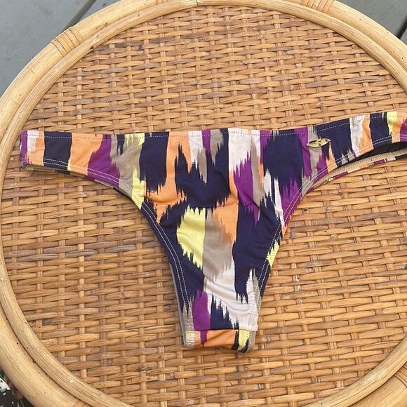 Hope swimwear size med  - Picture 4 of 6